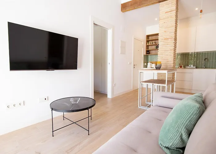 Апартаменты Colon 29 *